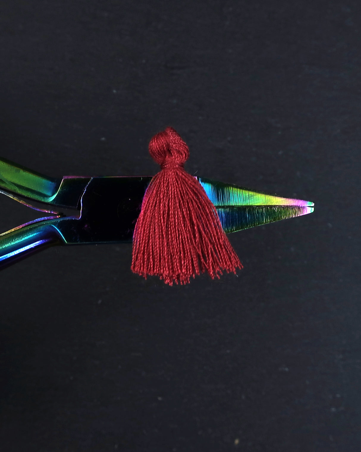 Mini Burgundy Tassels · 10 pack
