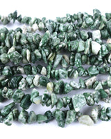 Medium Tree Agate Chip Beads · 30" strand