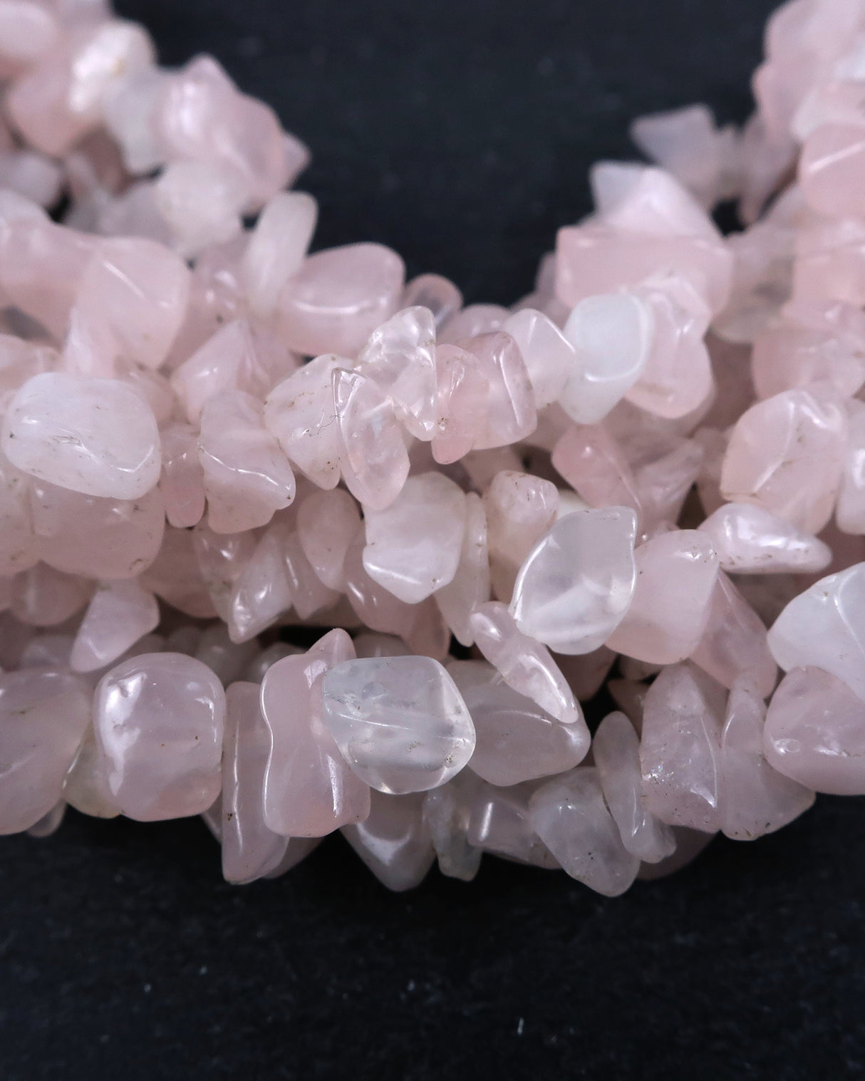 Medium Rose Quartz Chip Beads · 30" strand